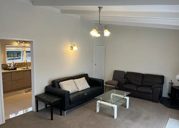 Hillcrest Homestay, Northshore, Auckland
